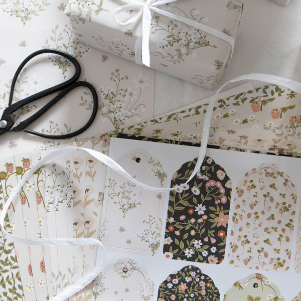 מארז ניירות עטיפה