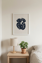 הדפס - Botanical silhouette - Monstera Obliqua Leaf