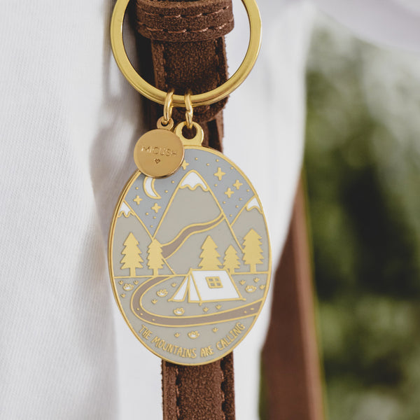 מחזיק מפתחות - The Mountains Are Calling