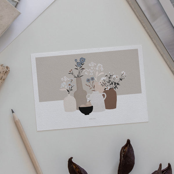 גלויה - Pottery and Flowers - Light Brown