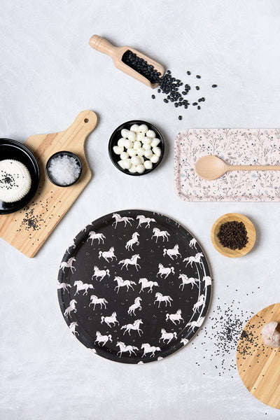 מגש עץ - Galloping Horses Pattern