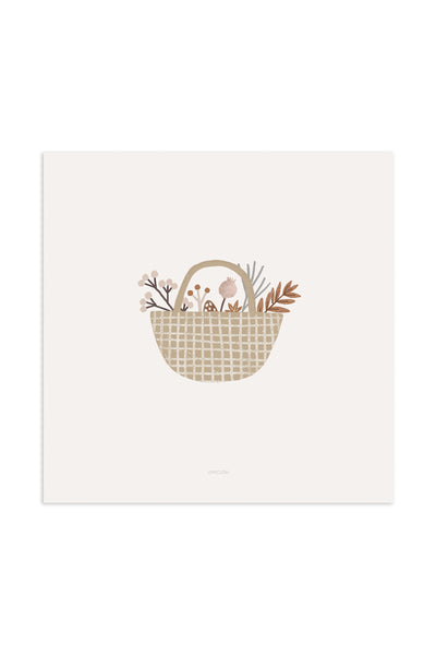 הדפס - Basket with treasures