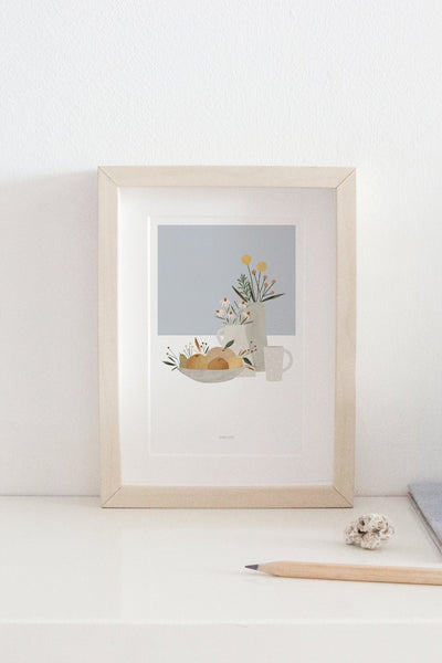 גלויה - Pottery and Flowers - Light Blue