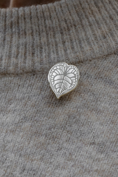 סיכת דש - עלה מוזהב