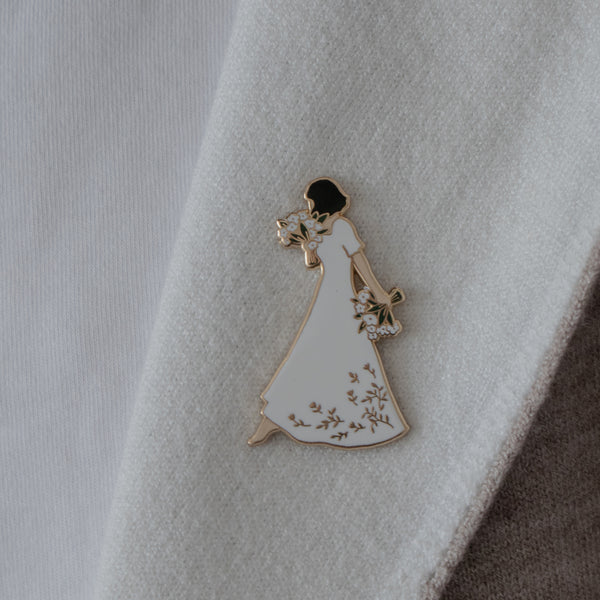 סיכת דש - נערת פרחים