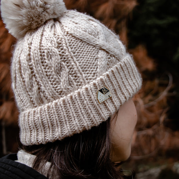 סיכת דש - בית